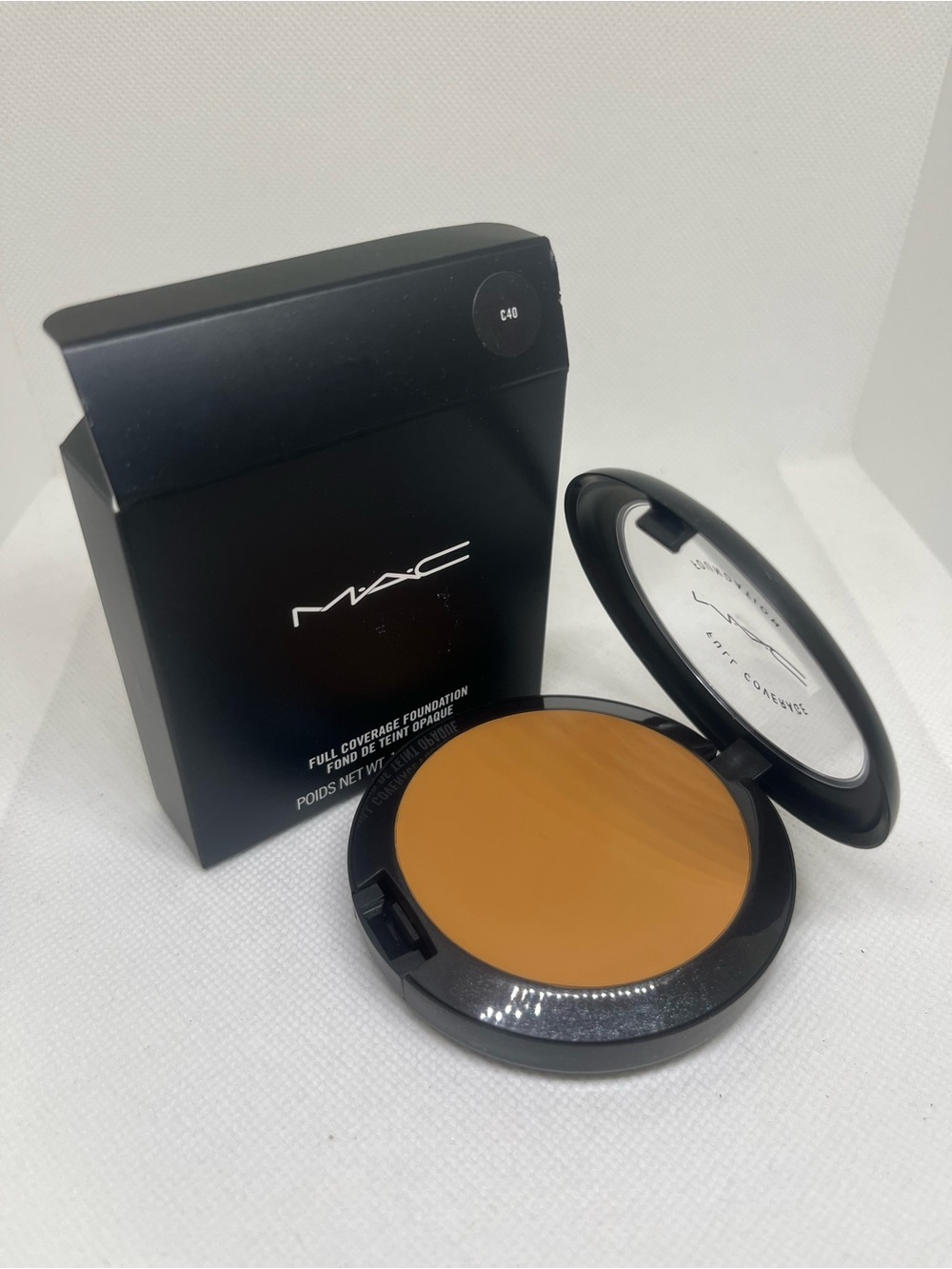 New MAC Cosmetics FULL COVERAGE foundation from MAC Pro C40